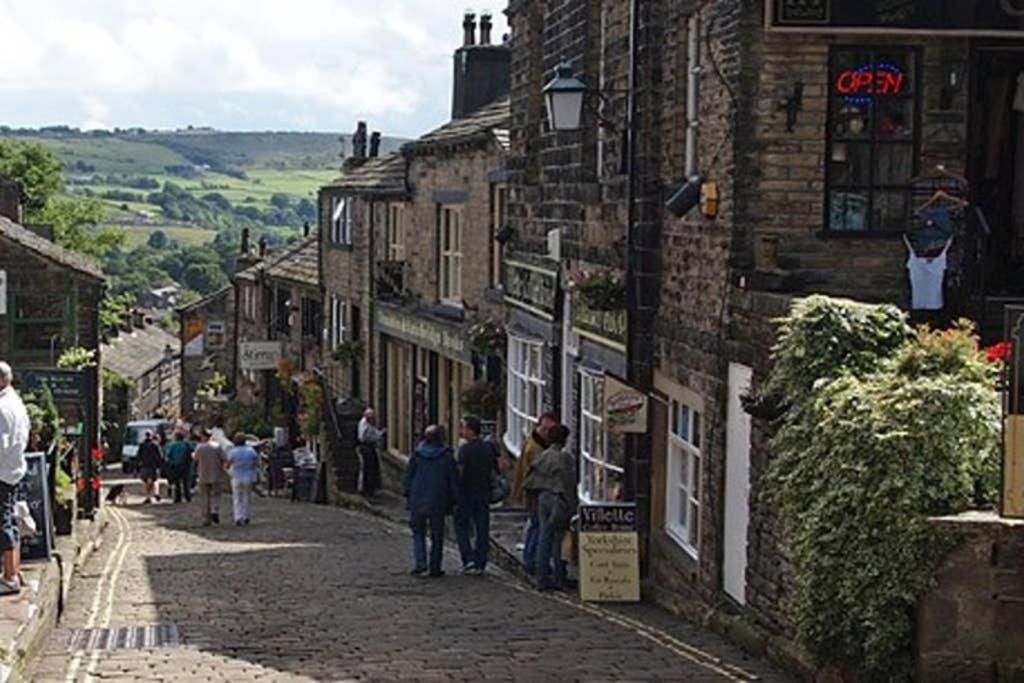 The Vestry - Chapel Retreat With Hot Tub Villa Haworth Luaran gambar